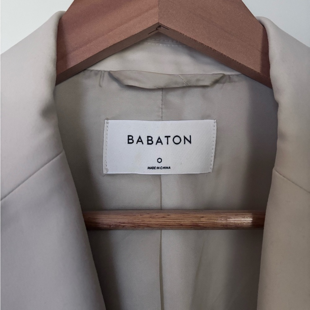 Babaton Tailored Light Cream Single-Button Blazer - Picture 2 of 4